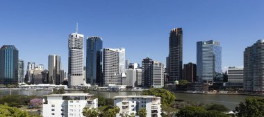 Hikaye Bridg şehirden Brisbane