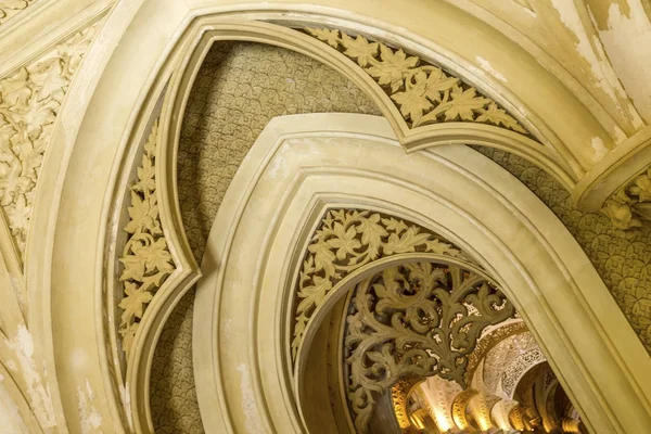 Monserrate Palace Sintra Archways — kuvapankkivalokuva