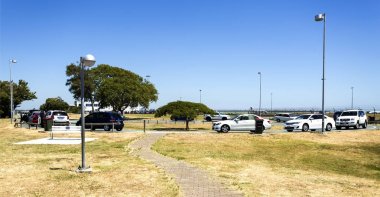 Havaalanı alan bekleyen ücretsiz