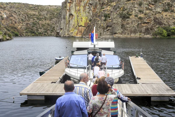 Miranda do Douro - Imbarco per la crociera sul fiume — Foto Stock