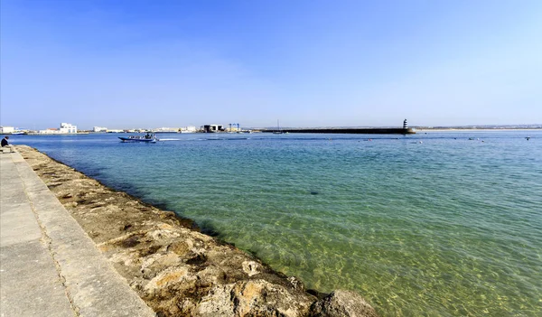 Peniche - Entrada en el puerto —  Fotos de Stock