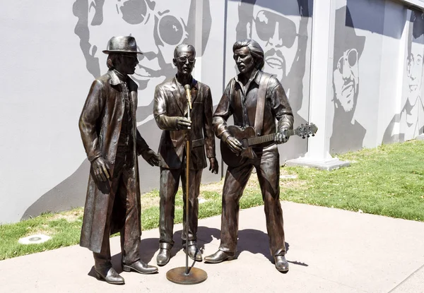 Redcliffe the Bee Gees Memorial (en anglais seulement) — Photo