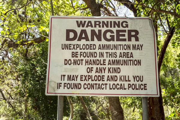 Currimundi Warning Danger Sign — Stock Photo, Image