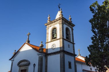 Vila Nova de éares Kilisesi