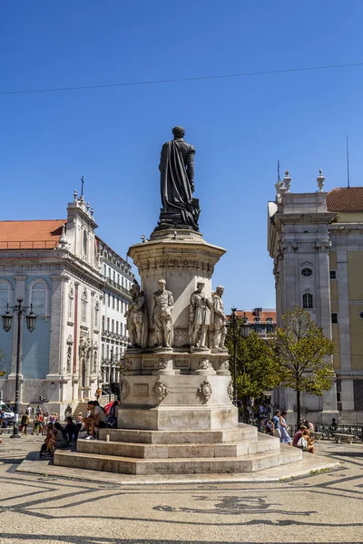 Blick Auf Den Luis Camoes Platz Einem Sonnigen Tag Lissabon — Stockfoto