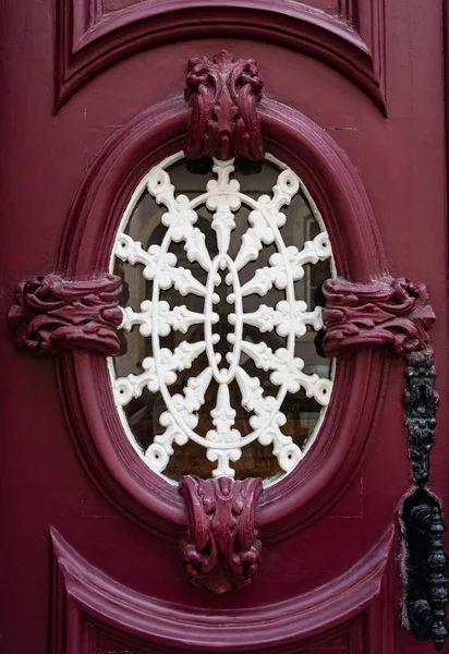 Détail Une Visière Porte Traditionnelle Vue Dans Nombreux Bâtiments Anciens — Photo