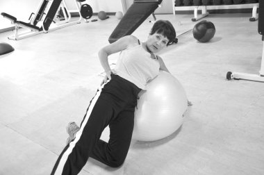 Kadın güzelliğinin egzersiz.