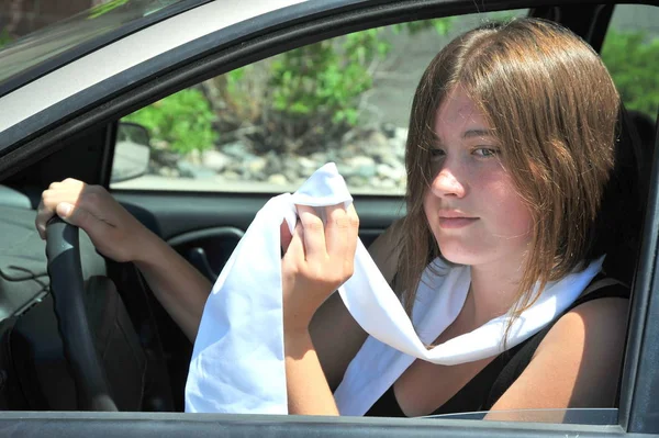 Female Beauty Fashion Model Driving Her New Car — Stok fotoğraf