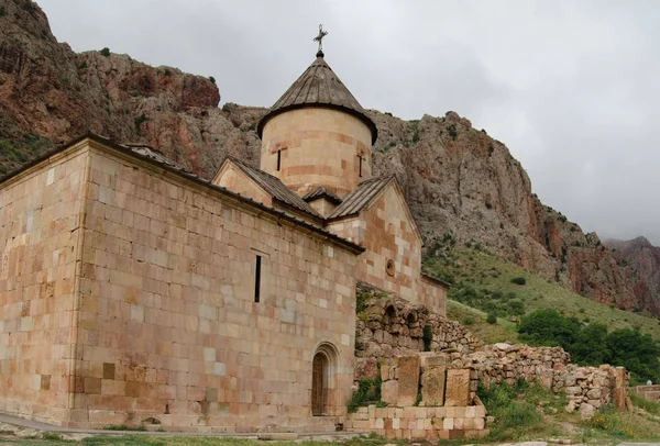 Monasterio de Noravank del siglo XIII —  Fotos de Stock