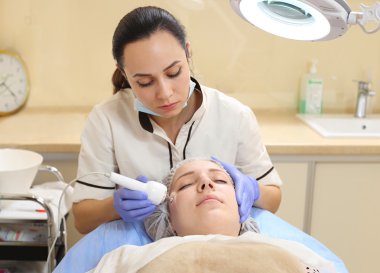 Ultrason kavitasyon anti-aging, gençleştirme, yordam kaldırma.