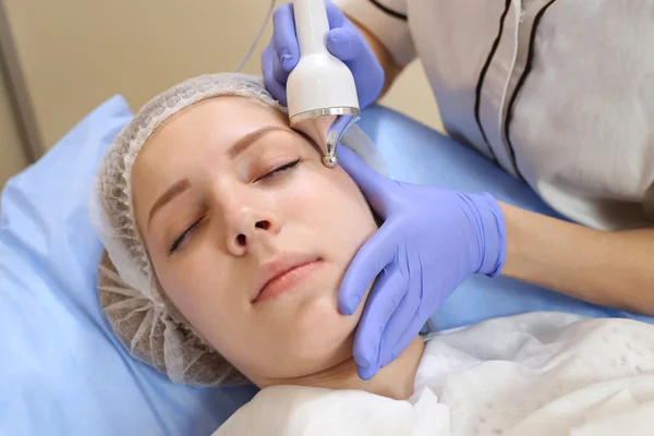 Ultrasone cavitatie anti-aging, Anti-Aging, opheffing Procedure. — Stockfoto