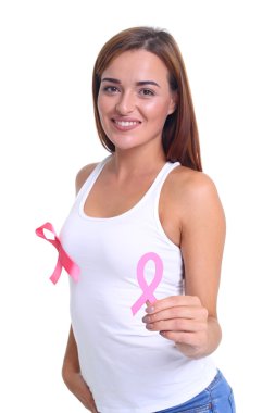 pembe Meme Kanseri Bilinçlendirme şerit tutan kadının el