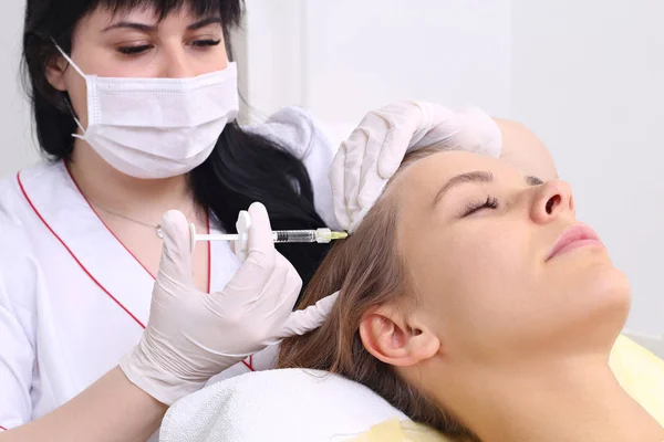 El concepto de pérdida de cabello . — Foto de Stock