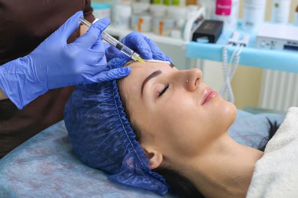 Rejuvenating facial injections. — Stock Photo, Image