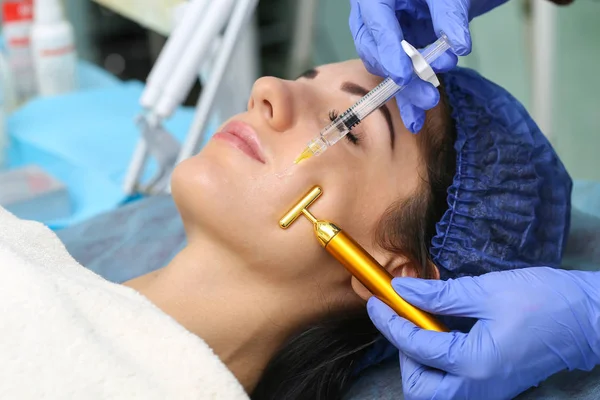 Rejuvenating facial injections. — Stock Photo, Image