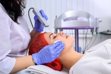 Profesyonel ültrasyon cihazları.