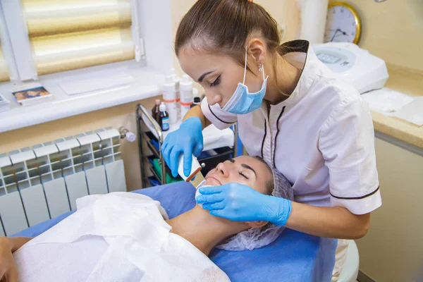 Professionelle Ultraschallgeräte. — Stockfoto