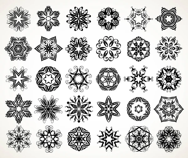 Mandalas de doodle ornamentado —  Vetores de Stock