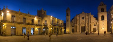 Havana, Küba - 7 Kasım 2015: Casa de Lombillo bina ve bir kateter