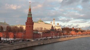 Moskova'daki Kremlin Sarayı yakınındaki Rating