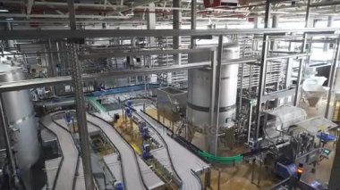 Su şişeleme makine için modern konveyör 