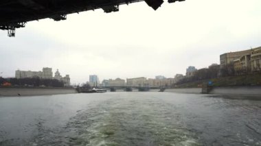 Gezi Tur Moskova Nehri üzerinde 