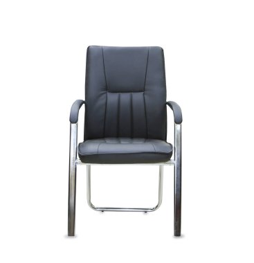 Siyah deriden ofis koltuğu. İzole edilmiş