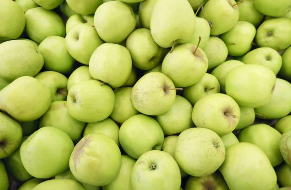 Closeup Many Green Juicy Apple Fruits Market — Stock Photo, Image