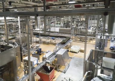 Su şişeleme makine için modern konveyör 