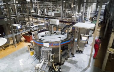 Su şişeleme makine için modern konveyör 