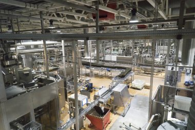 Su şişeleme makine için modern konveyör 