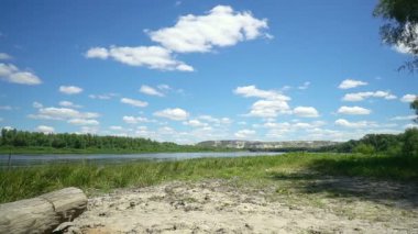 Timelapse bulutlar Don Nehri Donskoy doğa parkı