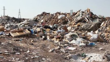 Volgograd, Rusya Federasyonu 10 Eylül 2015: büyük çöp döküm atıkları
