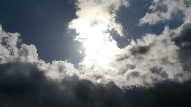 Nubes Oscurecieron Sol Antes Tormenta — Vídeo de stock