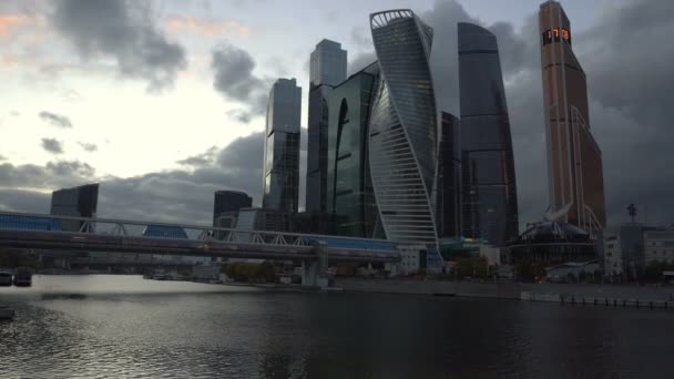 Moscow City Φουτουριστικό Ουρανοξύστες Μόσχα Διεθνές Επιχειρηματικό Κέντρο — Αρχείο Βίντεο