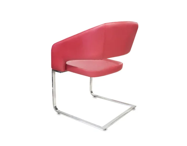 Widok z tyłu krzesła biurowego z czerwonej skóry. Izolacja — Zdjęcie stockowe