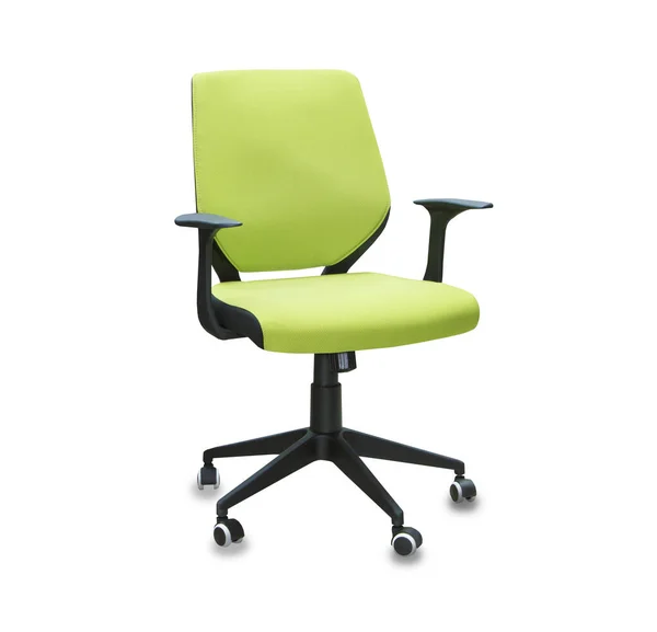 La chaise de bureau en tissu vert. Isolé sur blanc Image En Vente