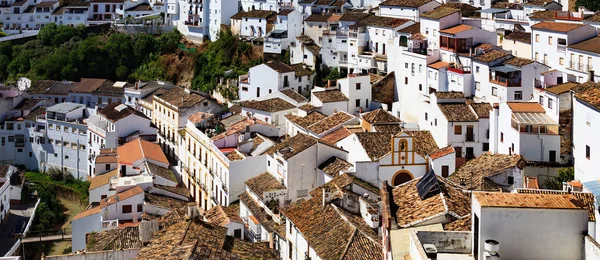 Setenil de las bodegas, Кадис (Испания) ) — стоковое фото