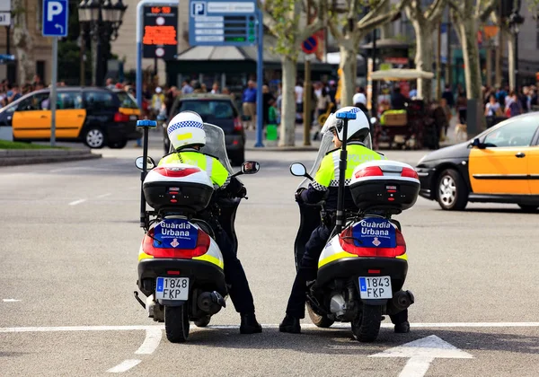 Policías en bicicletas — Foto de Stock