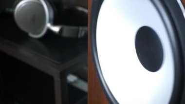 Hoparlör closeup video