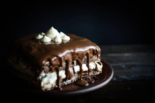 Délicieux gâteau au chocolat maison — Photo