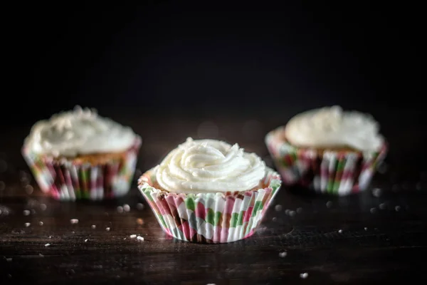 Baking Oatmeal Homemade  cupcakes — Stock Photo, Image