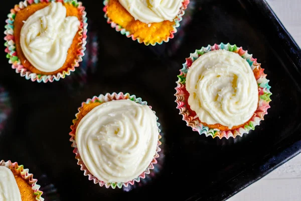 Cottura Farina d'avena Cupcake fatti in casa — Foto Stock