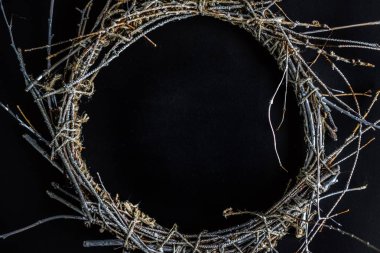 El yapımı çelenk Vines