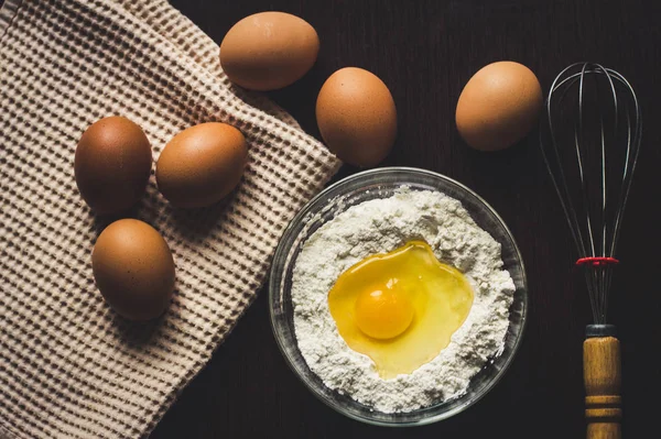 Taze patlıcan ve sebze 