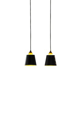 Beyaz arkaplanda izole edilmiş kolye siyah lambaları.