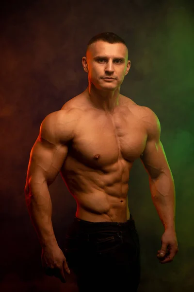 Jonge bodybuilder — Stockfoto