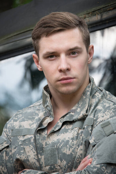 Модель в форме
