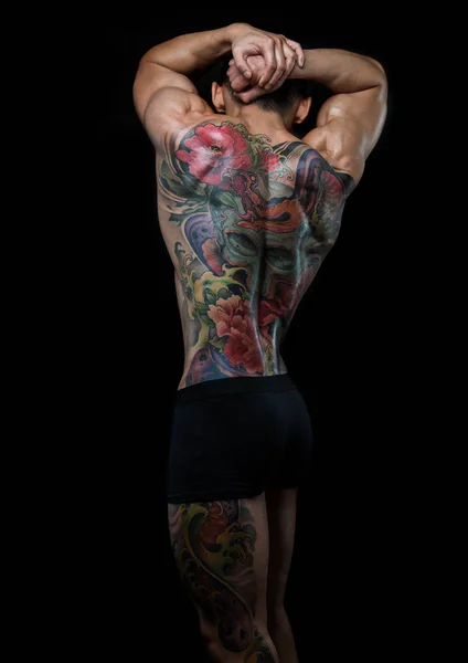 Азійська модель з татуюванням. — стокове фото
