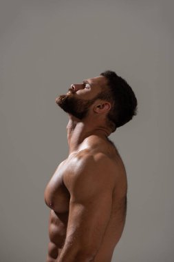 vücut geliştirmeci portresi